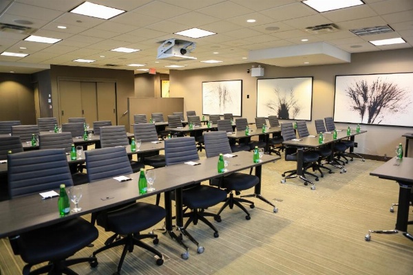 One King West Hotel And Residence image 20